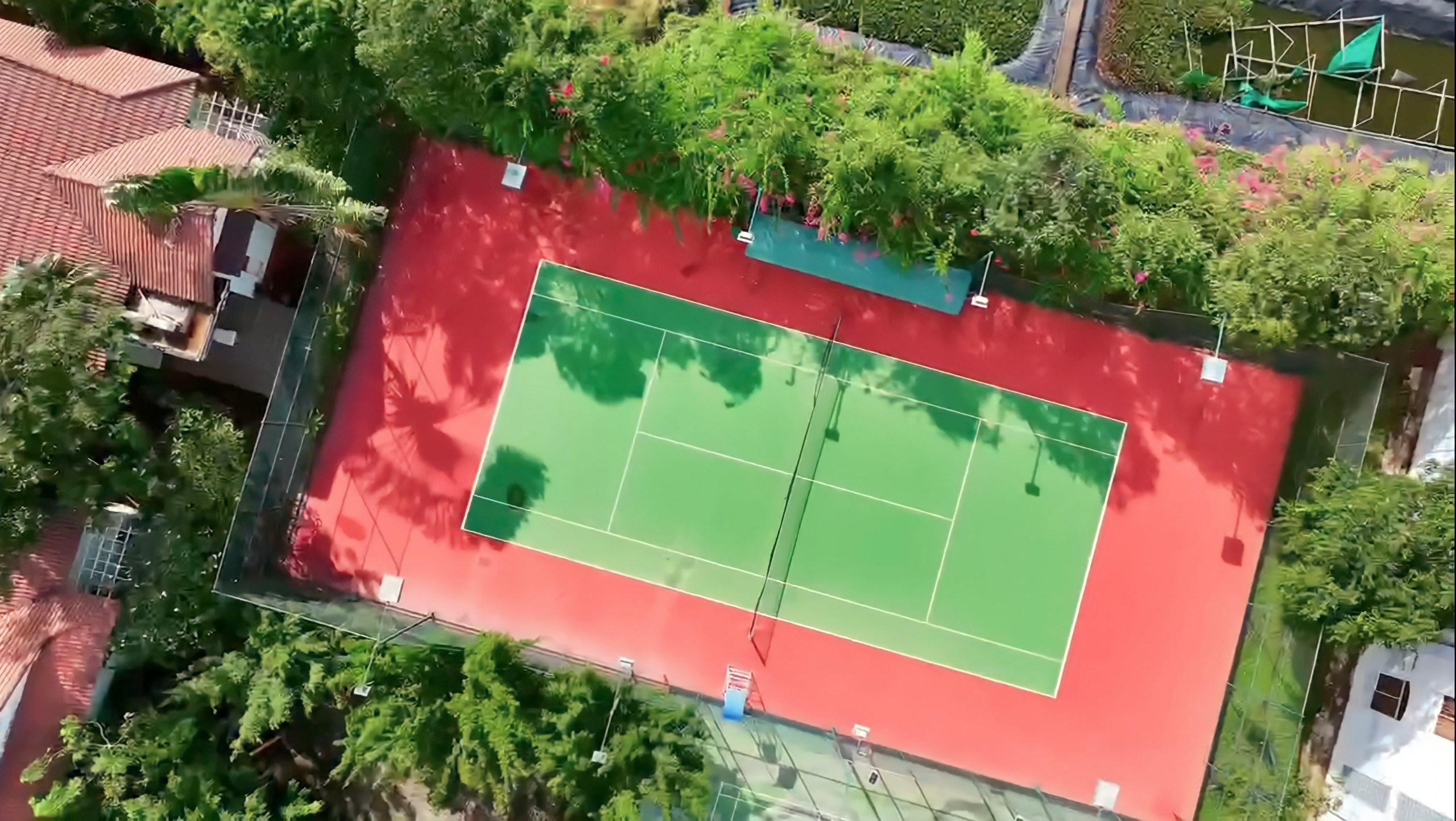 Tennis